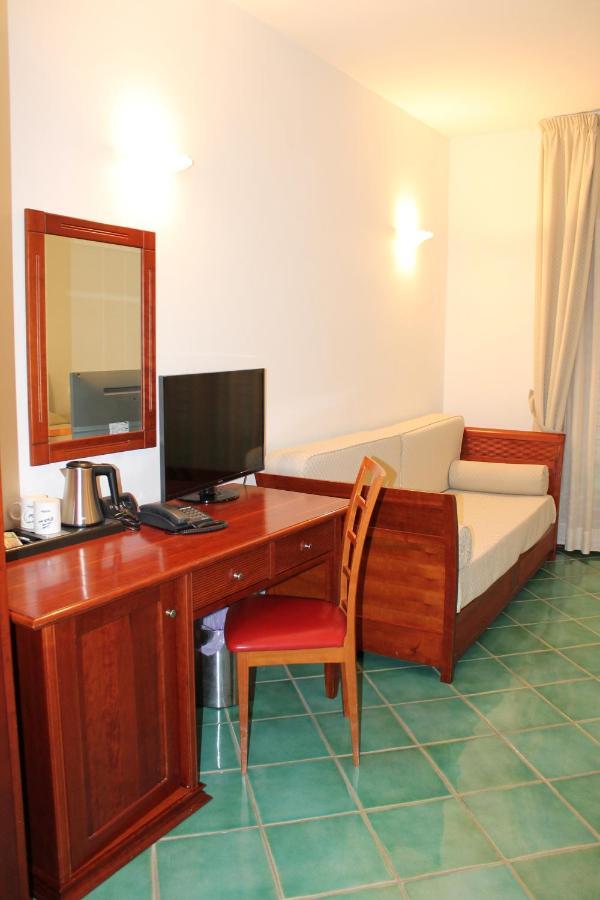 Hotel Pisacane Sapri Eksteriør billede