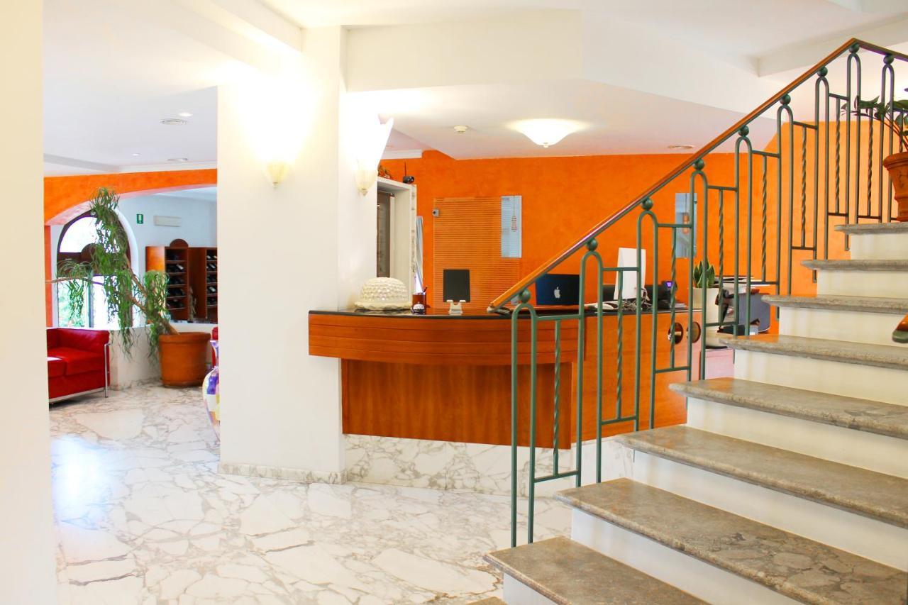 Hotel Pisacane Sapri Eksteriør billede